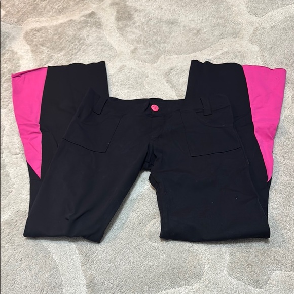 Zumba Fitness Black and Pink Low Rise Pants with Flare - Picture 1 of 6